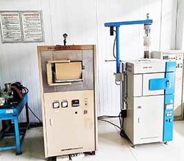 Unshaped refractory materials 5